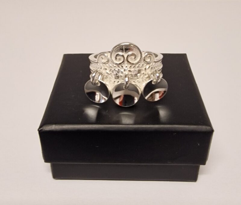 Bunadsring med forgylte lauv forgylt 317402